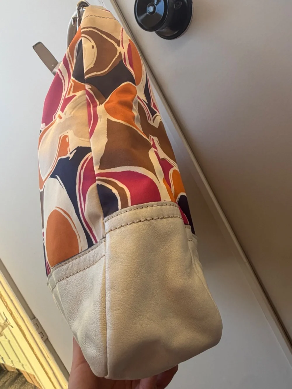 Coach Park Hand Drawn Scarf Print Hobo Bag - Style F23282